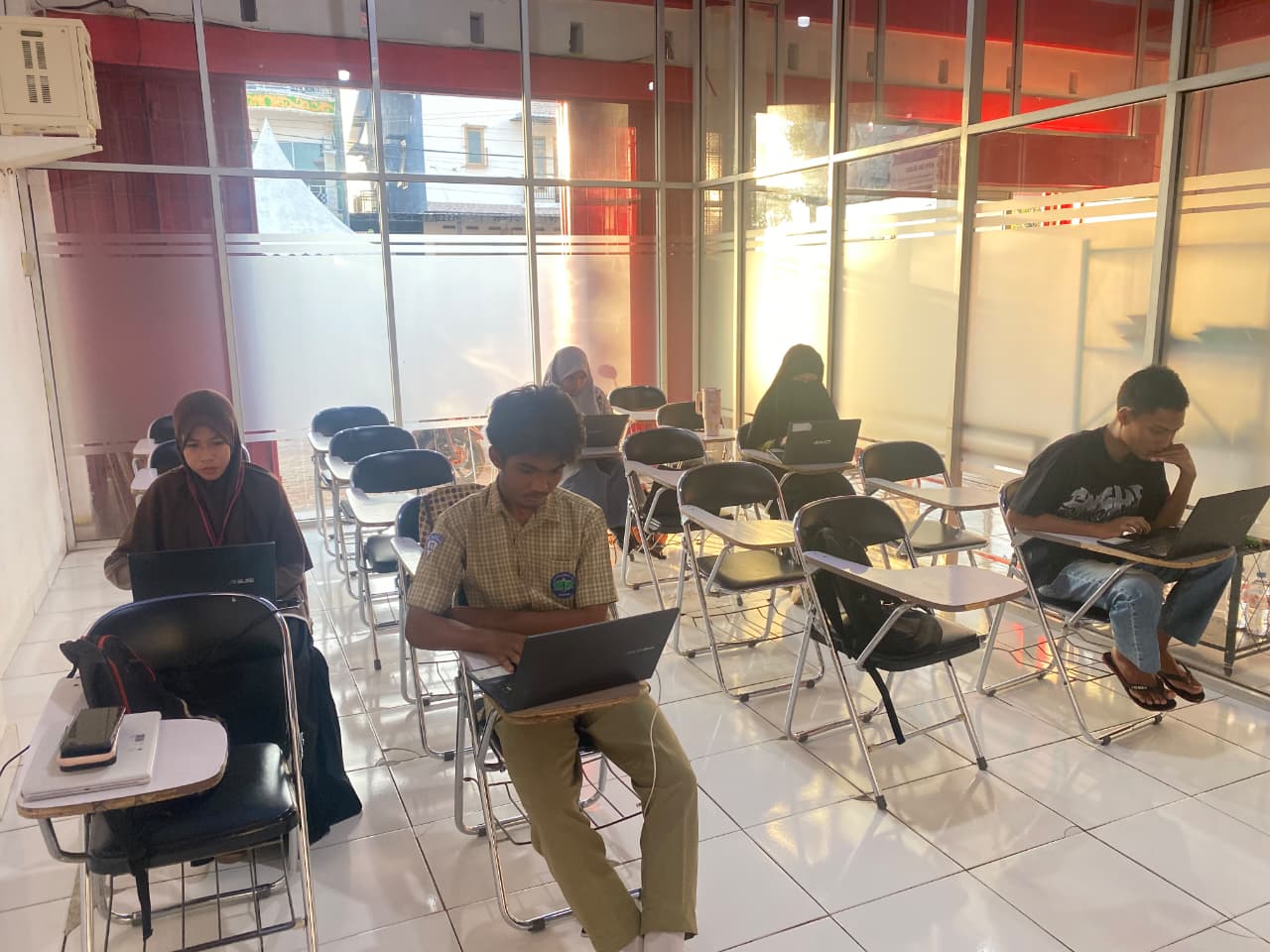TIEC-ID Gelar Try Out TKA Batch 2, Tingkatkan Kesiapan Siswa Hadapi Ujian